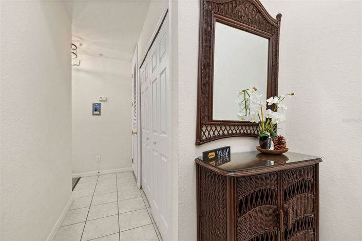 Image No.8-2 Bed Property for sale