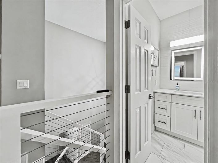 Image No.25-5 Bed Property for sale