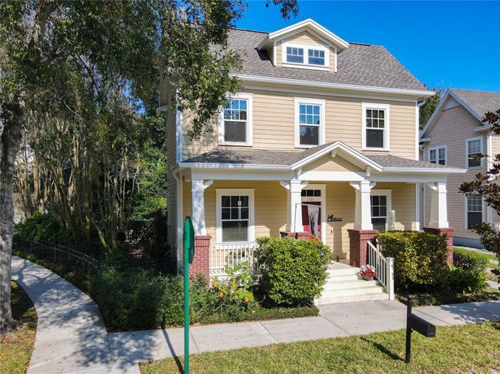 Image No.2-6 Bed Property for sale