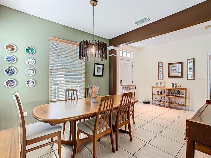 Image No.28-6 Bed Property for sale