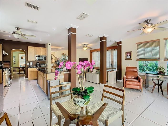 Image No.46-6 Bed Property for sale
