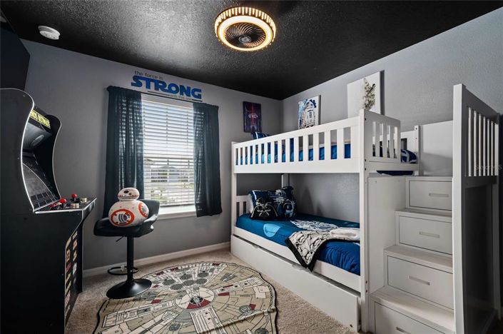 Image No.9-5 Bed Townhouse for sale
