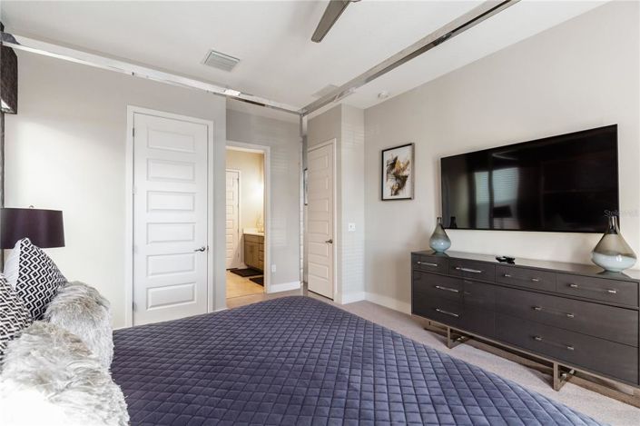 Image No.48-6 Bed Property for sale
