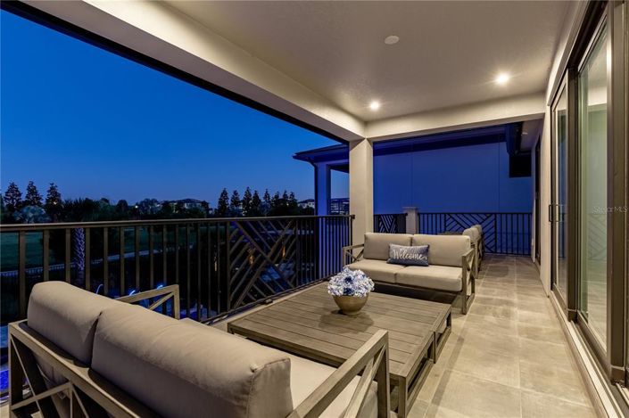 Image No.59-6 Bed Property for sale