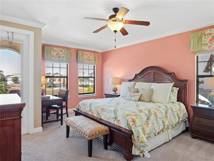 Image No.35-5 Bed Property for sale