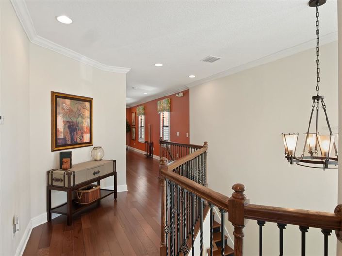 Image No.38-5 Bed Property for sale