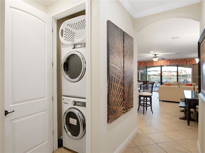 Image No.44-5 Bed Property for sale