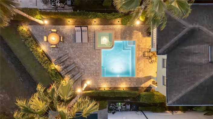 Image No.9-5 Bed Property for sale