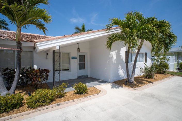 Image No.2-Propriété de 3 chambres à vendre à St. Pete Beach