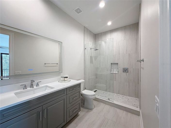 Image No.29-4 Bed Property for sale