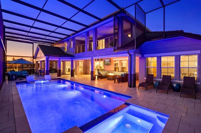 Image No.56-5 Bed Property for sale