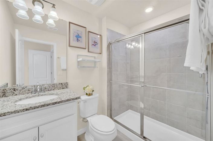 Image No.36-5 Bed Townhouse for sale