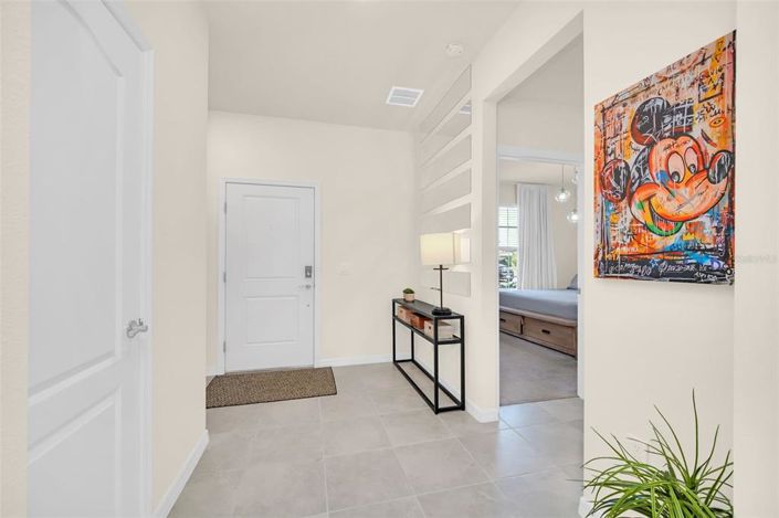 Image No.4-5 Bed Townhouse for sale