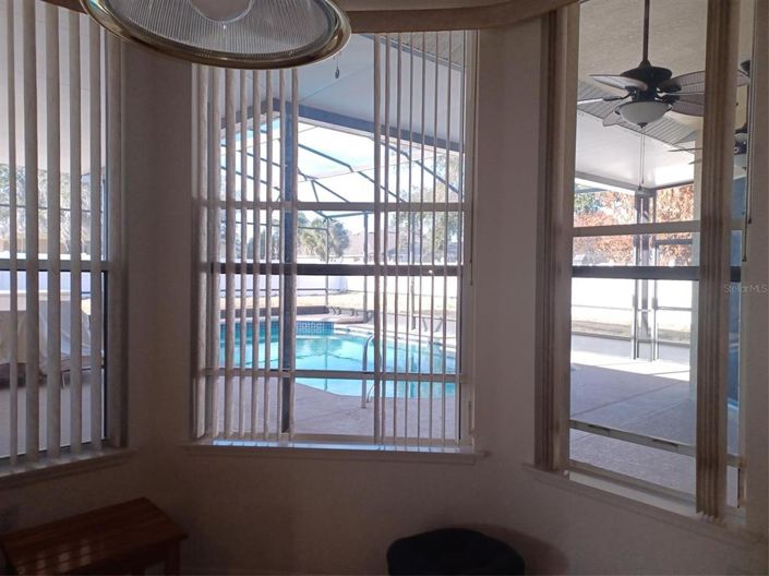 Image No.3-Propriété de 4 chambres à vendre à Kissimmee
