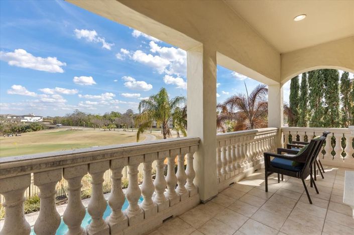 Image No.57-5 Bed Property for sale