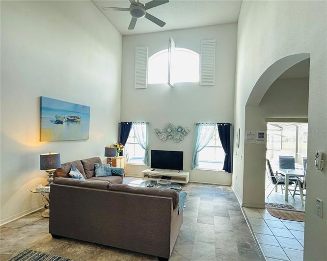 Image No.4-5 Bed Property for sale