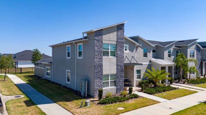 Image No.2-5 Bed Townhouse for sale
