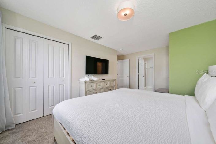 Image No.35-5 Bed Townhouse for sale