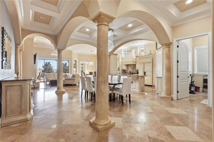 Image No.16-5 Bed Property for sale
