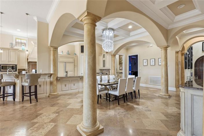 Image No.26-5 Bed Property for sale