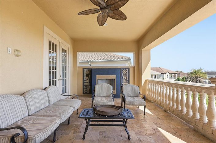 Image No.60-5 Bed Property for sale