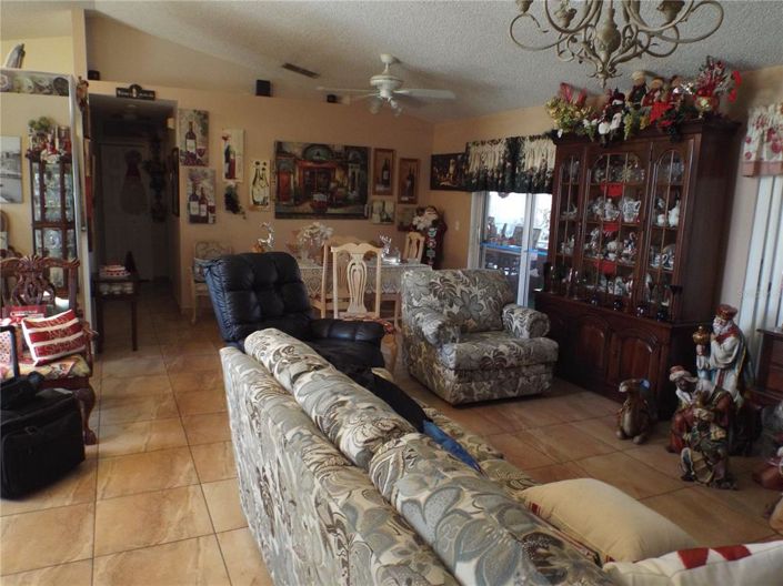 Image No.21-3 Bed Property for sale