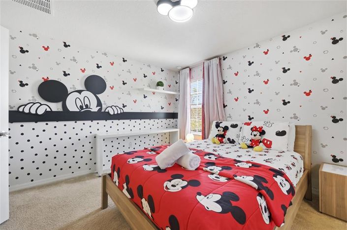 Image No.20-4 Bed Property for sale