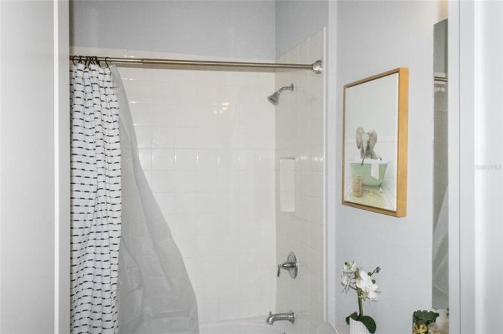 Image No.17-4 Bed Property for sale