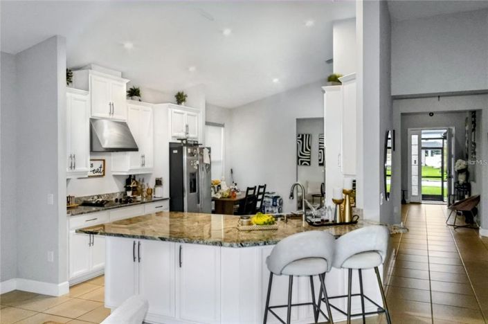 Image No.3-4 Bed Property for sale