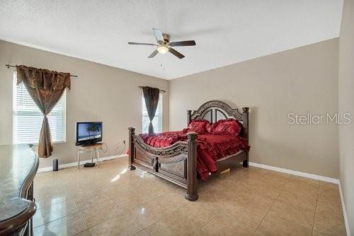 Image No.11-4 Bed Property for sale