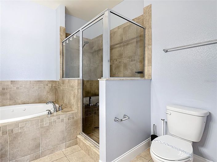 Image No.31-4 Bed Townhouse for sale