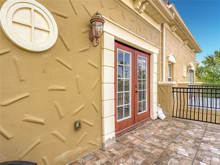 Image No.39-4 Bed Townhouse for sale
