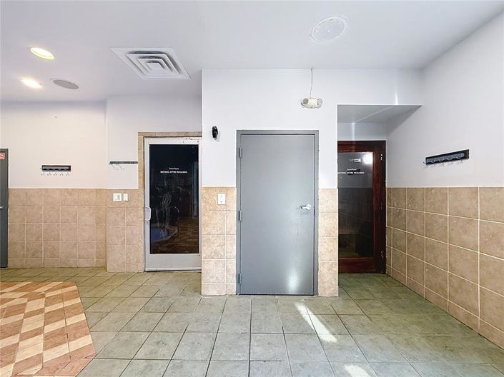 Image No.30-4 Bed Townhouse for sale
