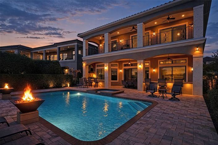 Image No.3-5 Bed Property for sale