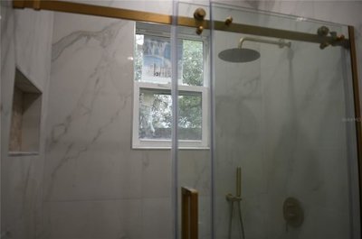 3854745b