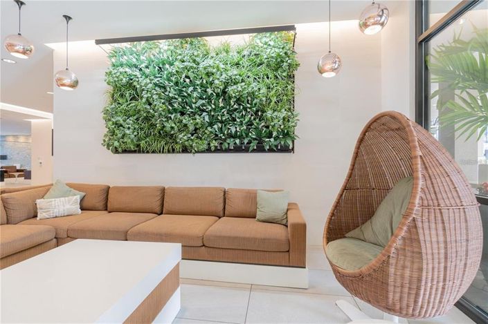 Image No.4-2 Bed Property for sale