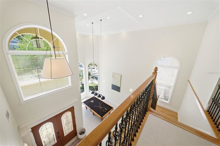 Image No.40-5 Bed Property for sale