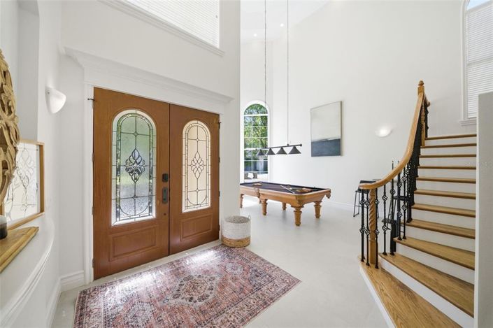 Image No.6-5 Bed Property for sale