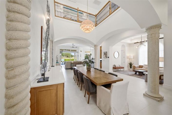 Image No.7-5 Bed Property for sale