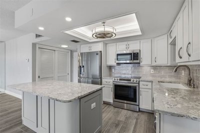 fa005713