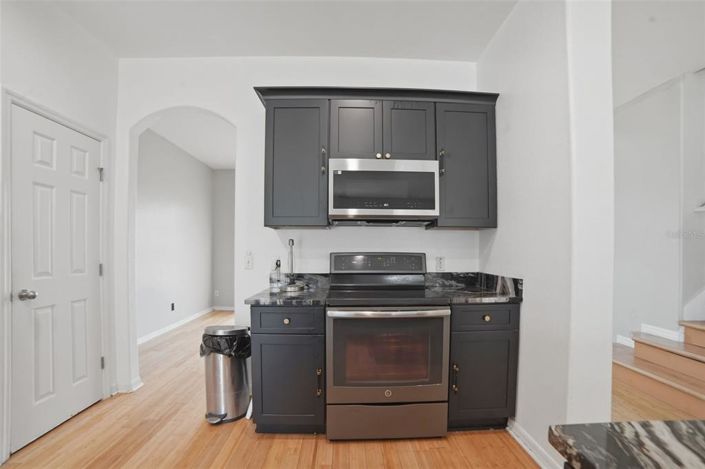 Image No.7-4 Bed Property for sale
