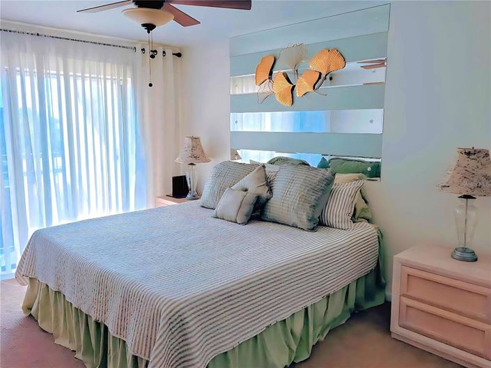 Image No.30-2 Bed Property for sale