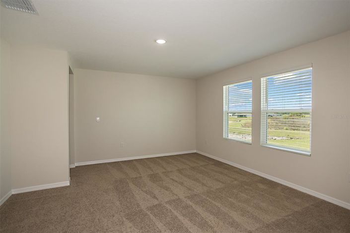Image No.5-5 Bed Property for sale
