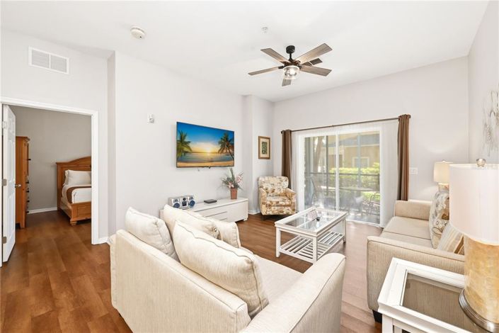 Image No.24-3 Bed Property for sale