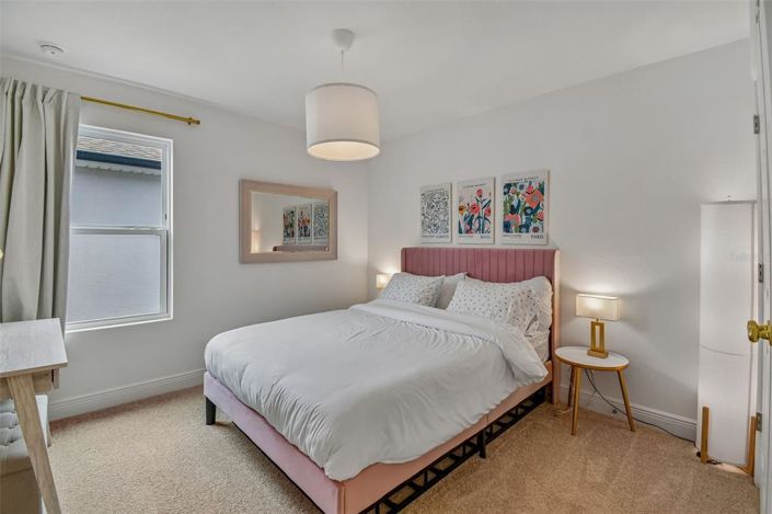 Image No.45-5 Bed Property for sale