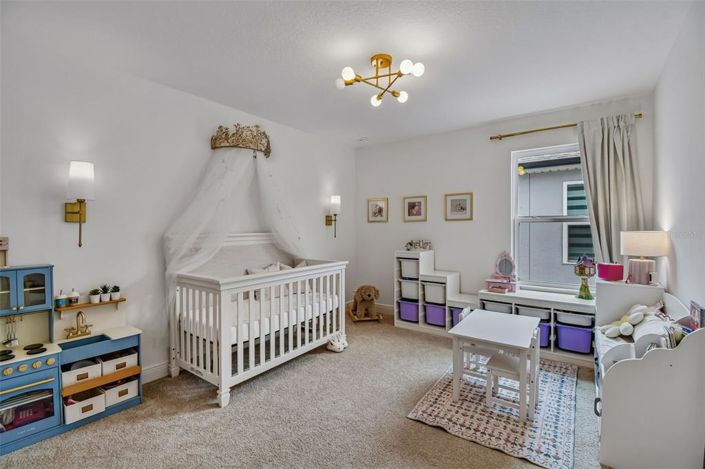 Image No.48-5 Bed Property for sale