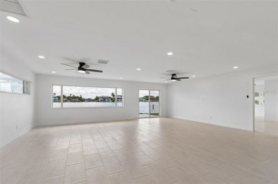 fa005713