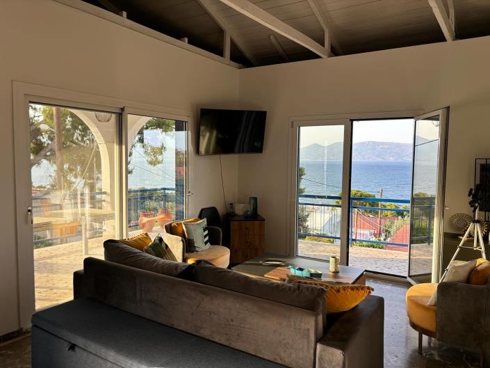 Image No.3-2 Bed House/Villa for sale