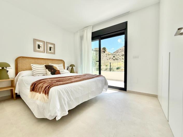 Image No.36-2 Bed House/Villa for sale