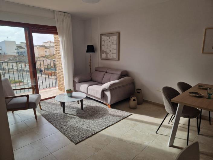 Image No.17-3 Bed Flat for sale